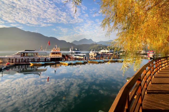 sun moon lake