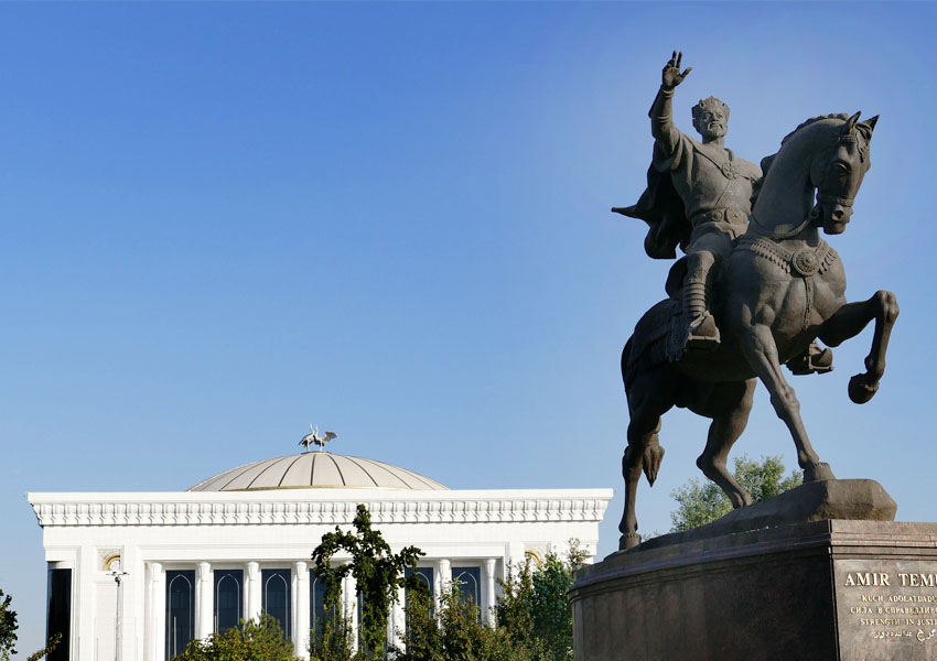 thachkent statue