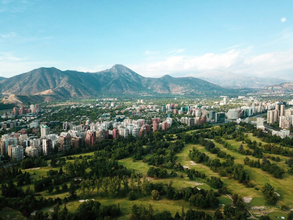 francisco-kemeny-tzZPC-LJV-A-unsplash (1)