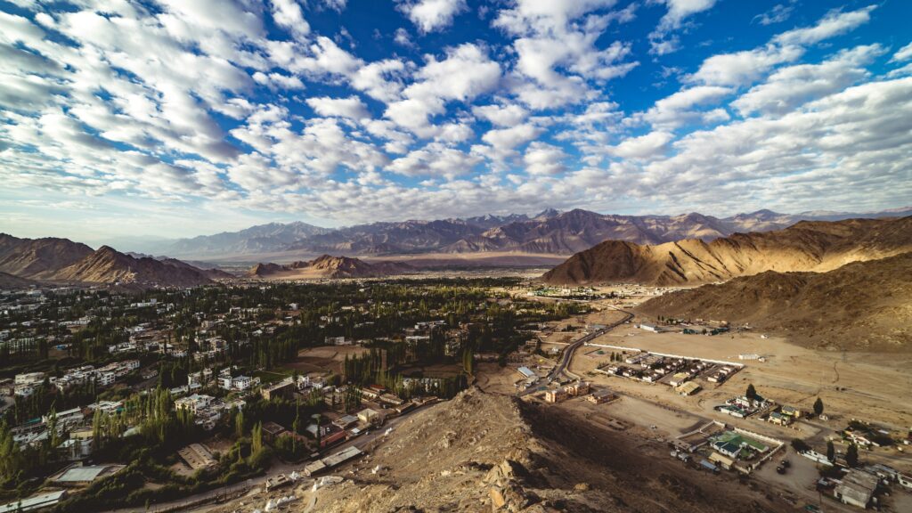 ashwini-chaudhary-monty-xP1B4q3NcXc-unsplash