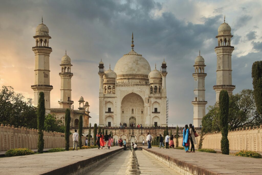 setu-chhaya-ndRSBIFXaww-unsplash