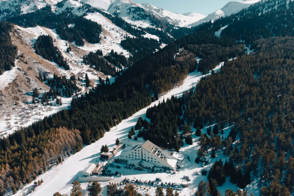 vlada-shcherb-F30ClyzRUy4-unsplash