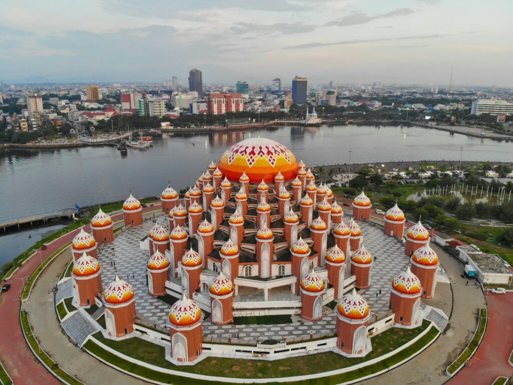 khairul-akbar-COSqXHT2364-unsplash