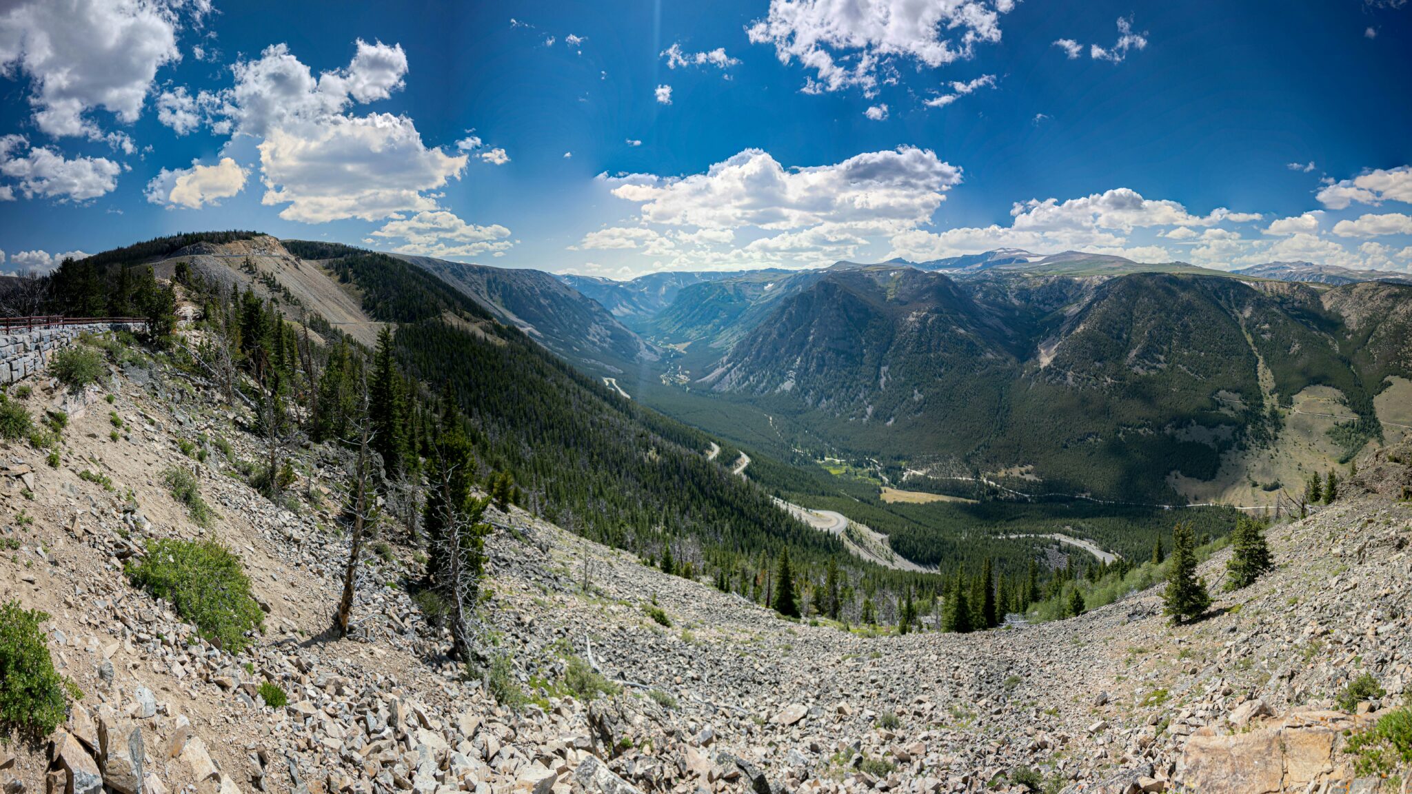 Vue Panoramique de la route Beartooth Highway