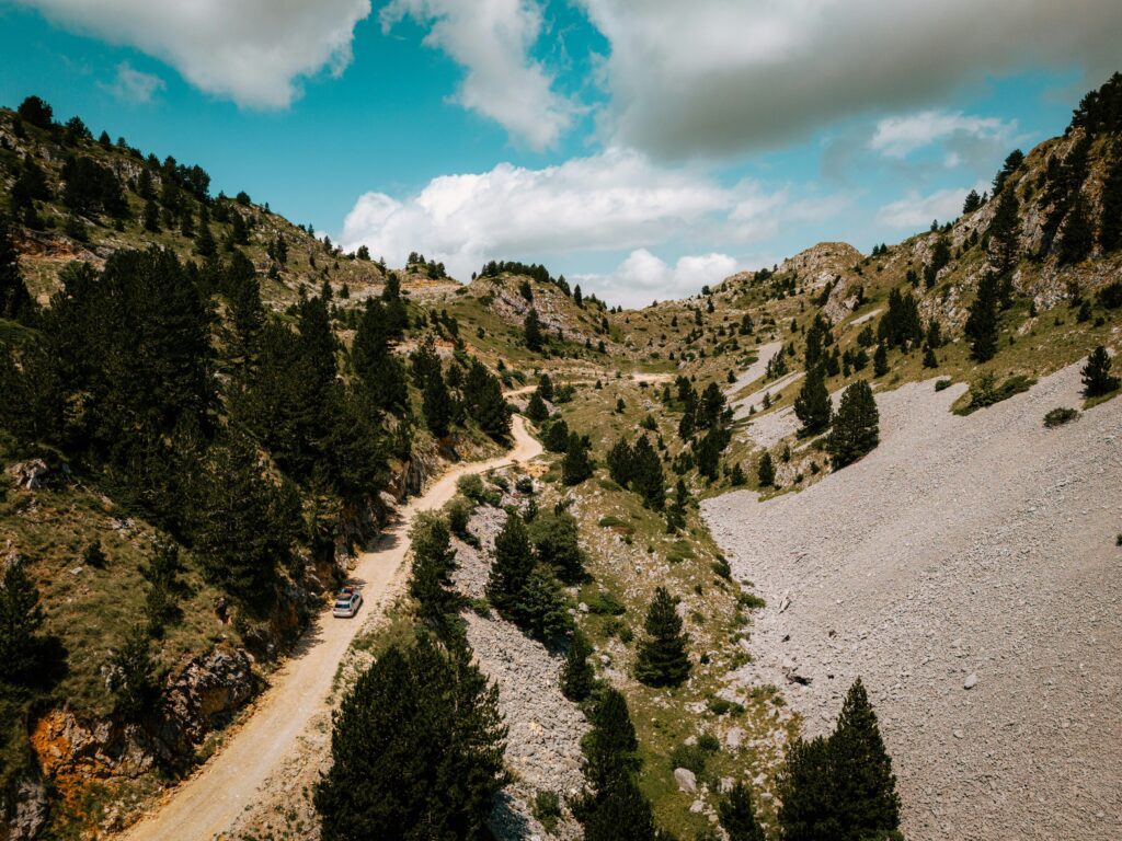 Montée de montagne à Kolasin en Monténégro.
